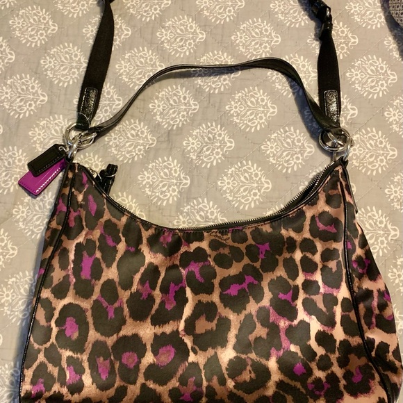 BRAND NEW COACH bag. Ocelot print convertible hobo style bag (F26033). - Picture 3 of 5